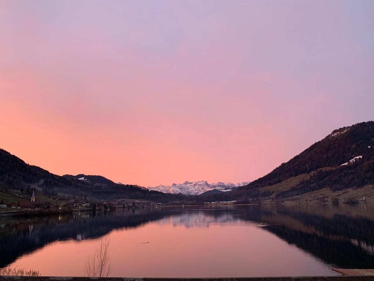 Hotel - Restaurant Eierhals Am Aegerisee Oberageri Bagian luar foto